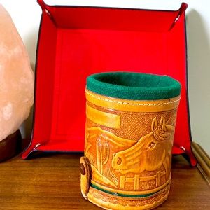 Dice Cup & Portable Tray